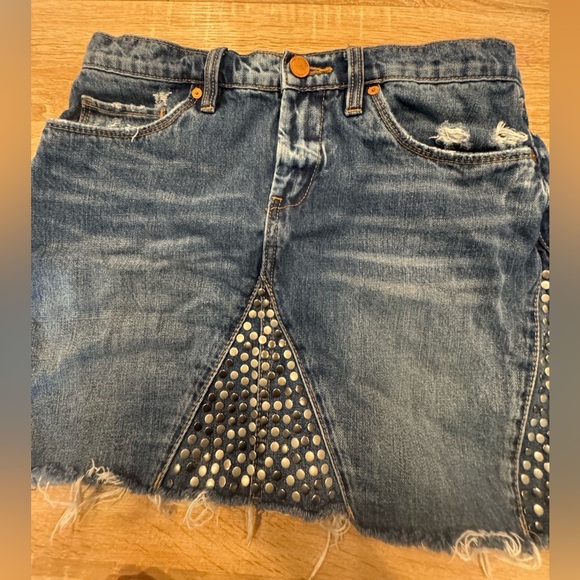 Blank NYC Blue Denim Skirt with Silver Studs - Picture 4 of 13